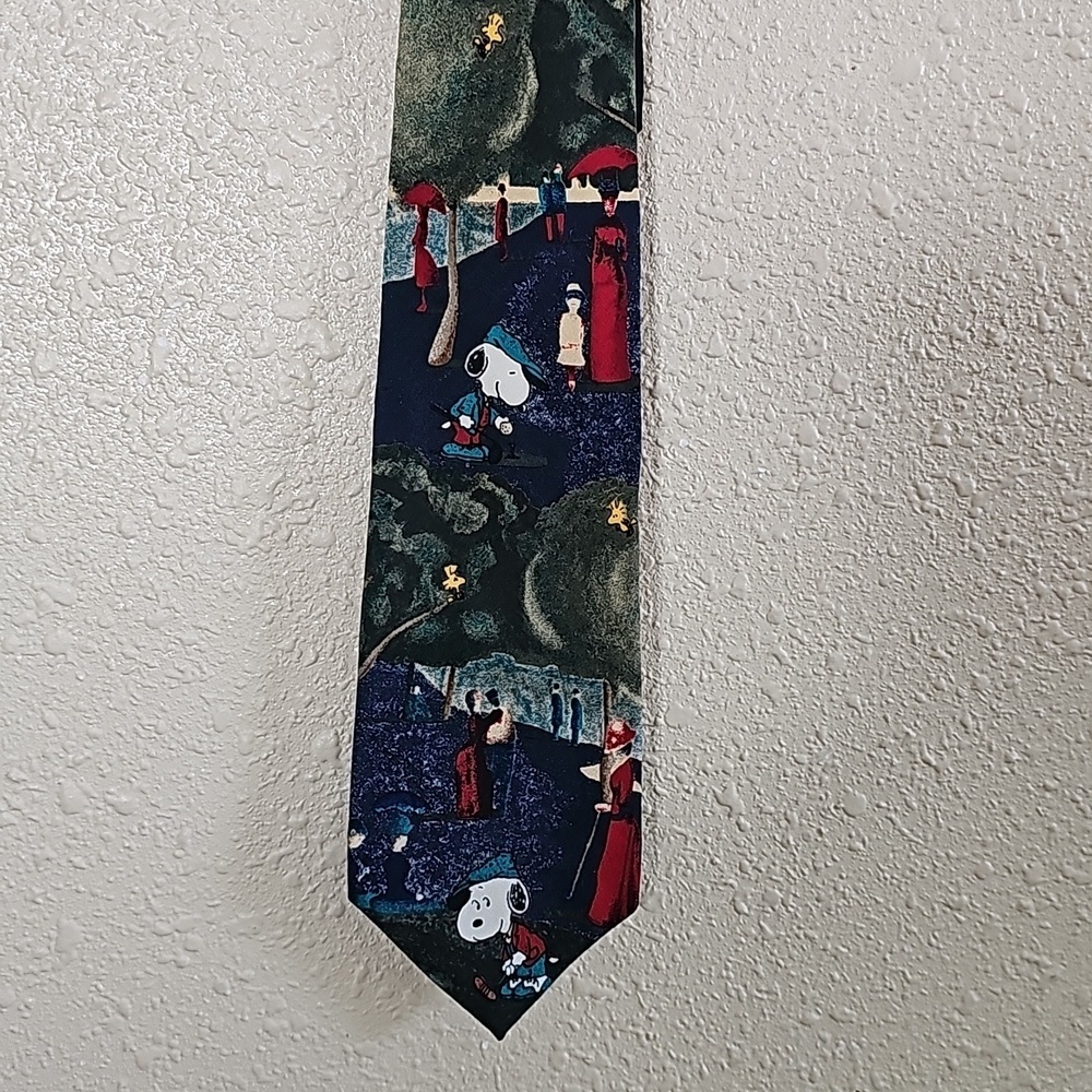 Peanuts Snoopy Tie - Picture 2 of 5